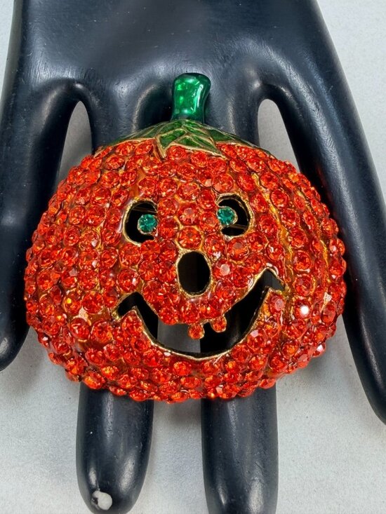 Unbranded Jewelry - Vintage Halloween Jack O Lantern Pumpkin Rhinestone Brooch Orange Crystal Pin